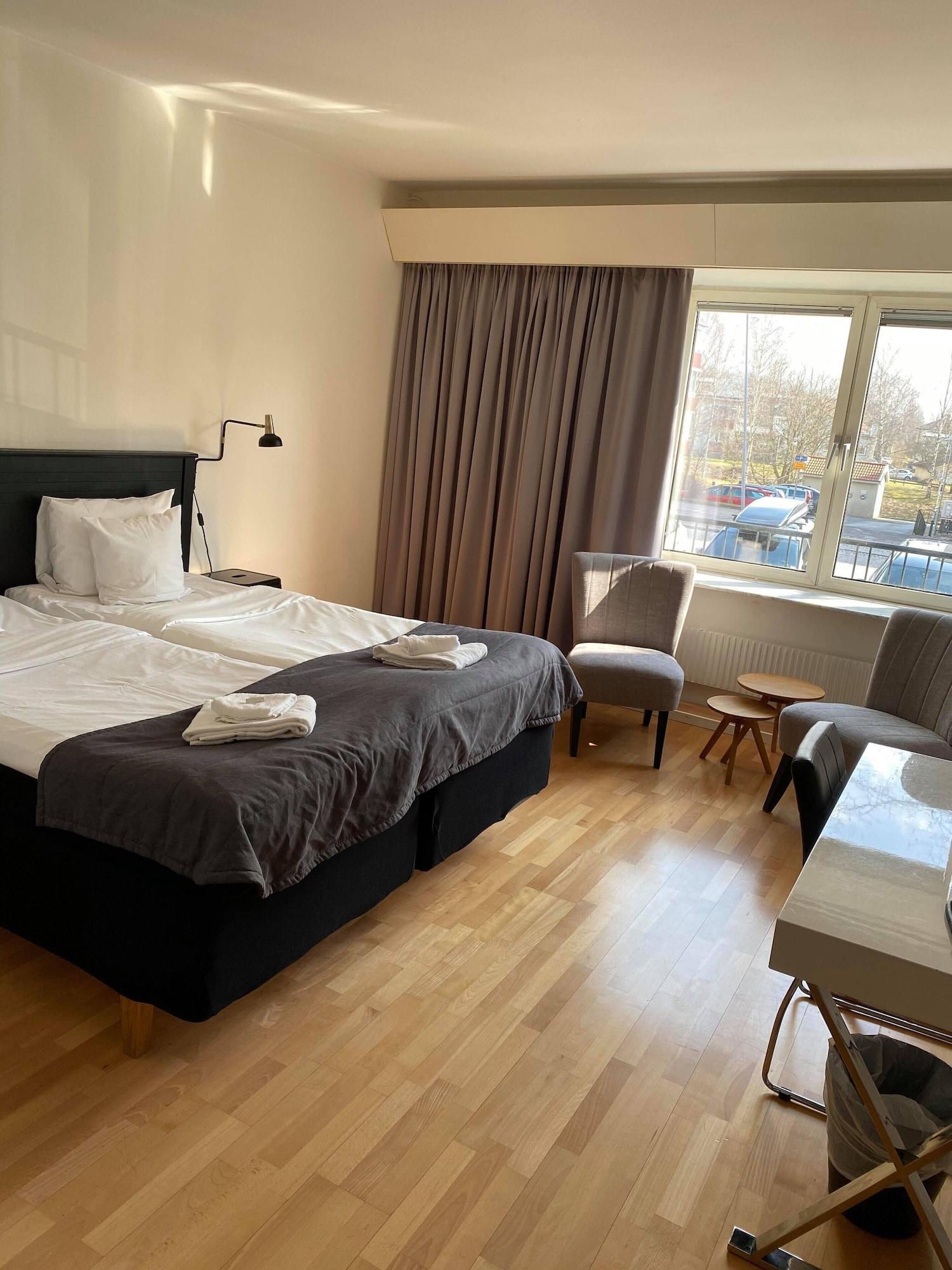 Hotell Alfred Nobel Карлскуга Экстерьер фото