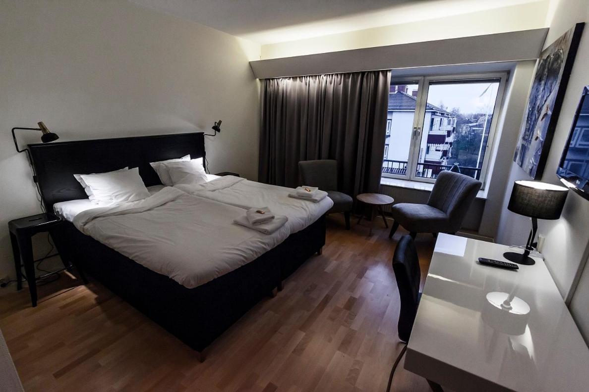 Hotell Alfred Nobel Карлскуга Экстерьер фото